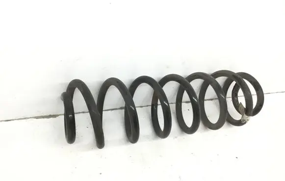 Volkswagen PASSAT B8 Rear coil spring 3Q0511115