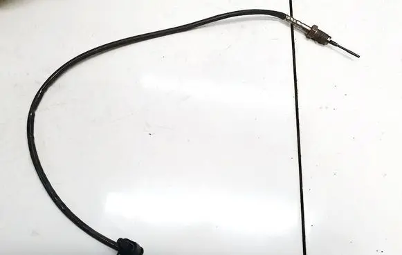 BMW 5 F10 F11 Exhaust gas temperature sensor 8570234 01HU2657009080