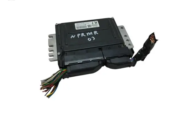 Nissan Primera Engine control unit/module MEC37010