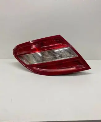 Mercedes-Benz C W204 Rear/tail lights A2048200164