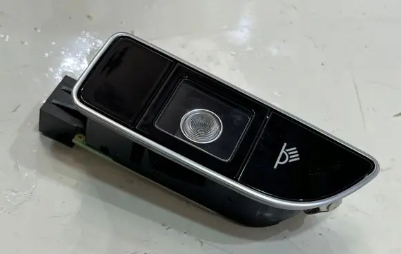 Audi A8 S8 D4 4H Headlining lighting console trim 4H0947353| 888.119.561XK000581