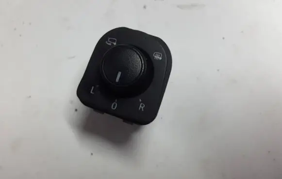 Seat Leon (5F) Wing mirror switch 5F0959565EXAUTOP 5F0959565E