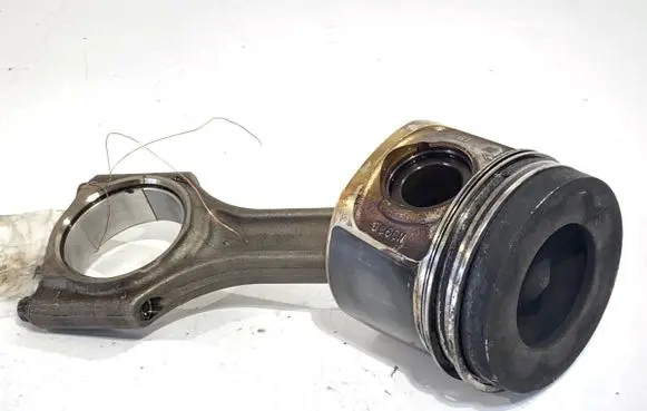 BMW X5 G05 Piston with connecting rod B57D30C