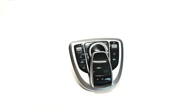 Mercedes-Benz V Class W447 Head unit multimedia control A4479000208 A4479018401 A2059020104