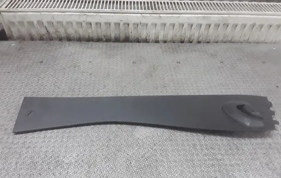 Volvo S60 Seat belt trim 9204666