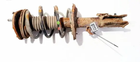 Toyota Auris 150 Front shock absorber/damper