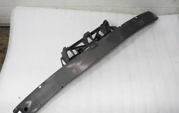 Opel Zafira B Front bumper cross member 24460537 13125001