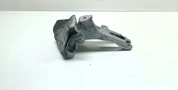 Audi A6 S6 C7 4G Engine mounting bracket 4G0199308E