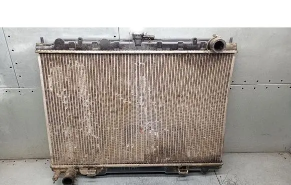Nissan X-Trail T30 Coolant radiator 