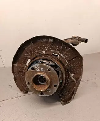BMW X5 E70 Rear wheel hub