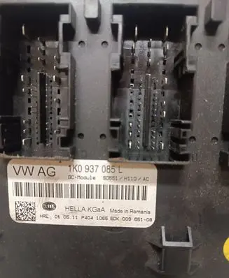 Volkswagen Golf VI Comfort/convenience module 1K0937085L 5DK00965108