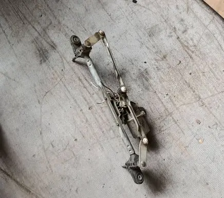 Fiat 500 Front wiper linkage and motor MS1592008660