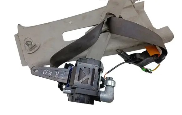 Chevrolet Captiva Front seatbelt