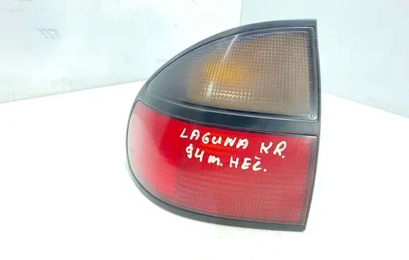 Renault Laguna I Rear/tail lights