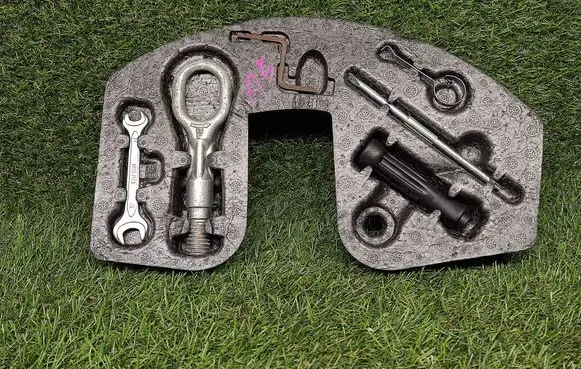 Bentley Continental Tool set 3W0012123F