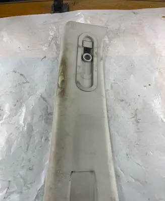 (B) pillar trim (top)