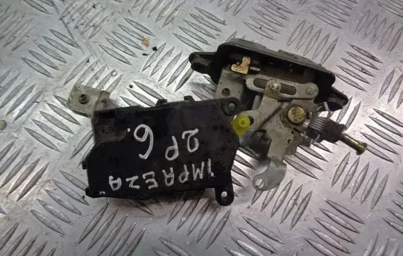 Subaru Impreza II Tailgate/trunk/boot lock/catch/latch