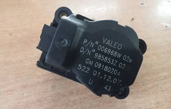 Opel Vectra C Air flap motor/actuator 006968W 09180204 985853Z