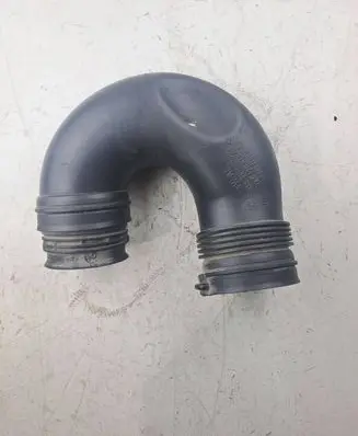 Volkswagen Jetta V Air intake hose/pipe 1K0129618