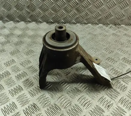 Volkswagen Transporter - Caravelle T6 Engine mount bracket 7E0199849F