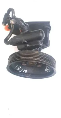Alfa Romeo 156 Power steering pump 26034123