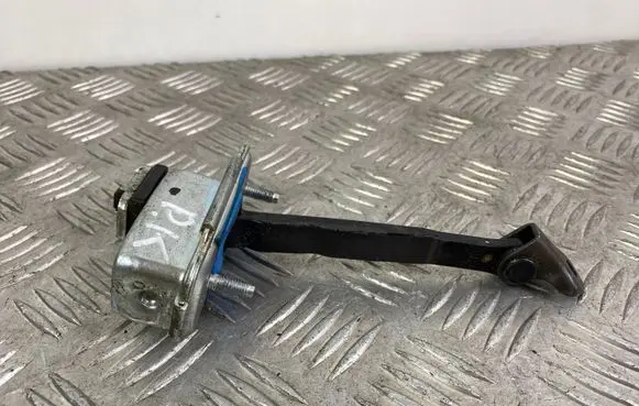 KIA Sorento Front door check strap stopper