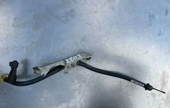 Mercedes-Benz Sprinter W906 Oil level dip stick A6510100124 271015