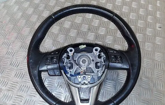 Mazda 3 II Steering wheel k0273
