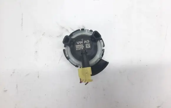 Skoda Superb B8 (3V) Airbag deployment crash/impact sensor 3Q0959354
