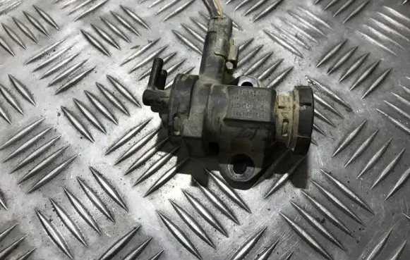 Peugeot 607 Turbo solenoid valve 9635704380 0928400414