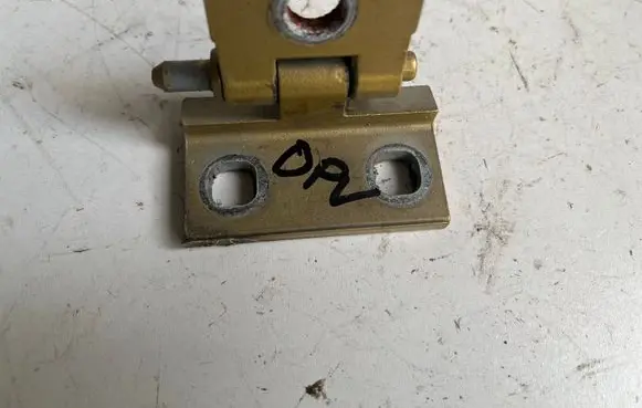 Volvo S60 Front door upper hinge