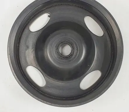 Volkswagen PASSAT B6 Crankshaft pulley 03D105255D