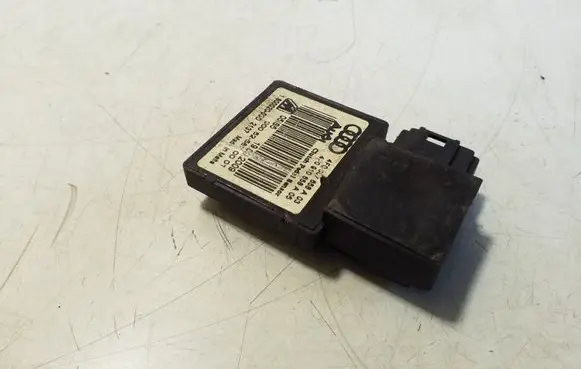 Audi A6 S6 C6 4F Clutch pedal sensor 4F0907658A