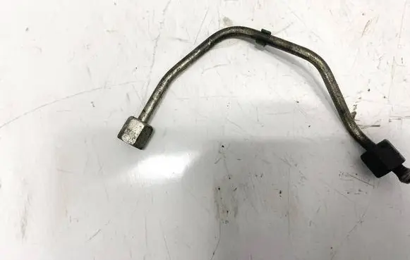 Ford Grand C-MAX Fuel line pipe