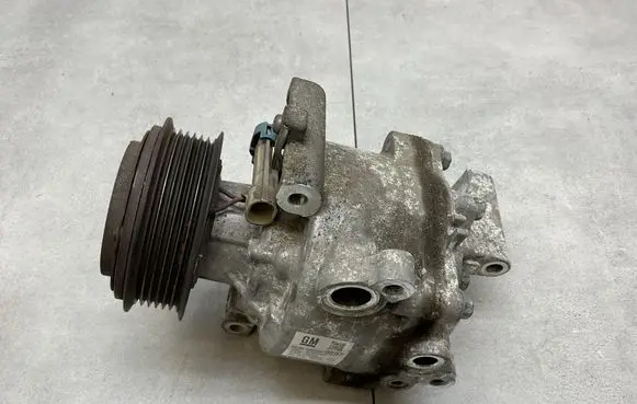 Opel Mokka Air conditioning (A/C) compressor (pump) 94559597