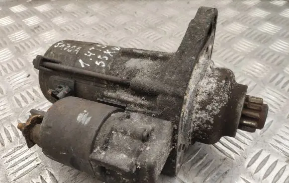 Skoda Fabia Mk1 (6Y) Starter motor 02Z911023H