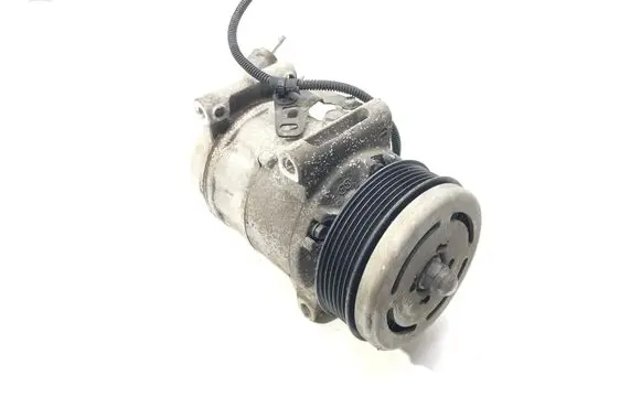 Peugeot 308 Air conditioning (A/C) compressor (pump) 9827529180
