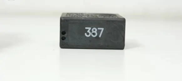 Audi A6 S6 C5 4B Other relay 4B0919471