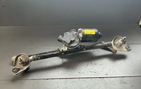 Front wiper linkage and motor