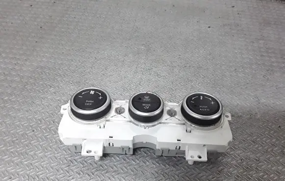 Mazda 6 Climate control unit