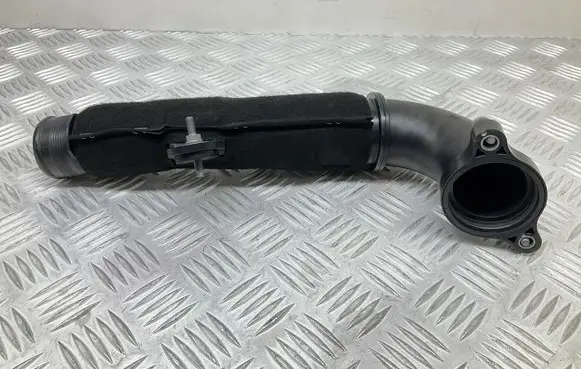 Intercooler hose/pipe