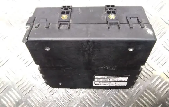 Toyota Prius (XW20) Brake system control unit/module 8968047020 89680 47020
