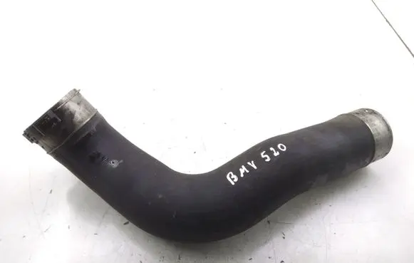 BMW 5 F10 F11 Intercooler hose/pipe