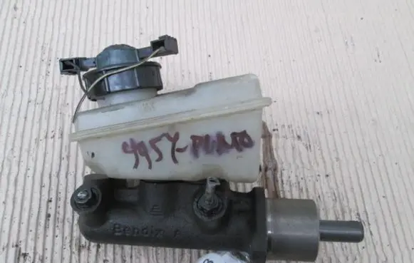Fiat Punto (176) Master brake cylinder