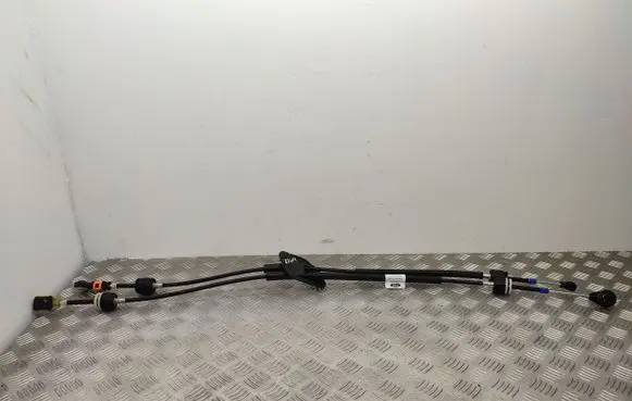 Ford Fiesta Gear shift cable linkage H1BR7E395BF