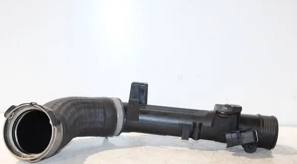 Volvo S90, V90 Intercooler hose/pipe 31422153