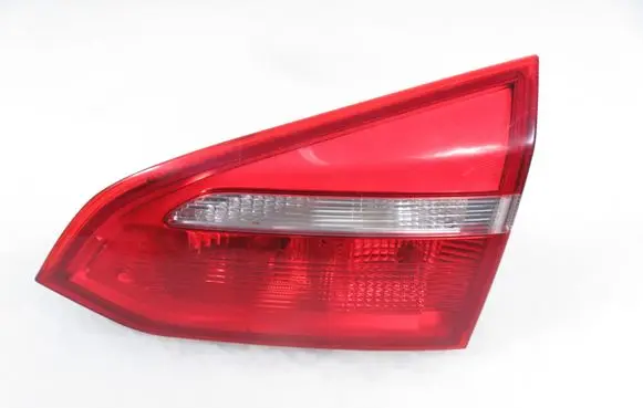 Ford Focus Rear/tail lights F1EB13A602BA