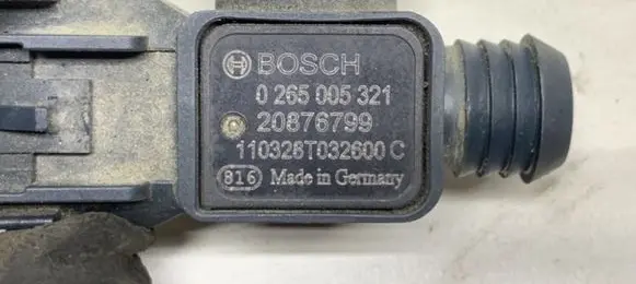 Opel Astra J Vacuum valve 0265005321