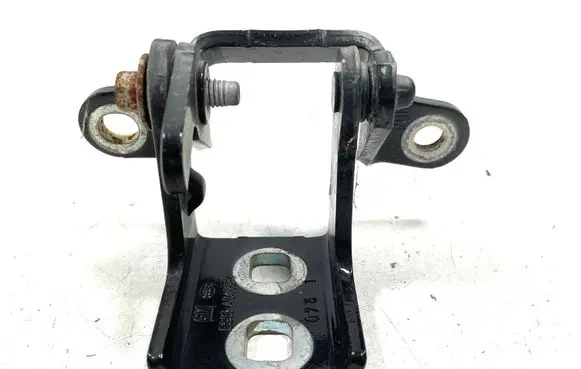 Rear door upper hinge