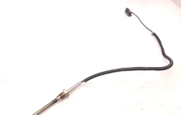 Mercedes-Benz Sprinter W906 Exhaust gas temperature sensor A0009058804